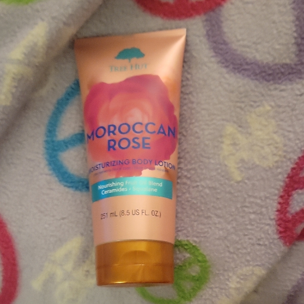 Tree Hut Moroccan Rose Moisturizing Body Lotion